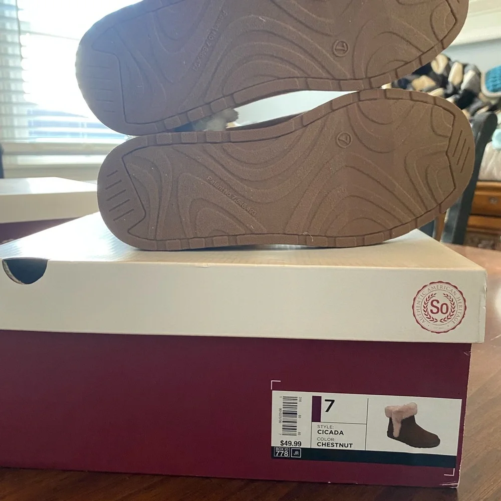 Chestnut Cicada slip on ankle boots size 7 - Picture 4 of 4